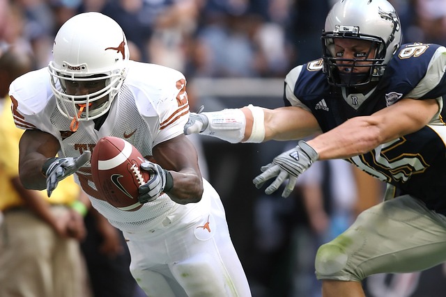 竞争激烈的 竞争激烈的